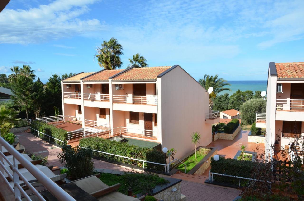La Dimora Delle Begonie Apartment Cefalu Ngoại thất bức ảnh
